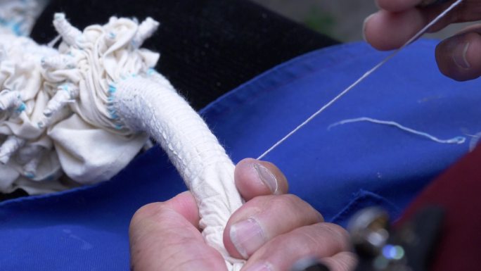织造技艺：传统扎染手工艺