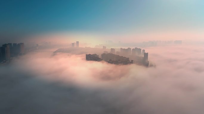 四线城市开平遇上平流雾