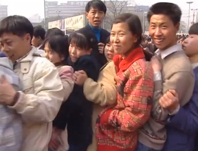 90年代广州火车站 打工 春运 拥挤人流