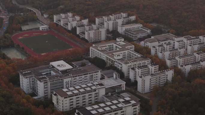 南京师范大学仙林校区日落4k航拍小景