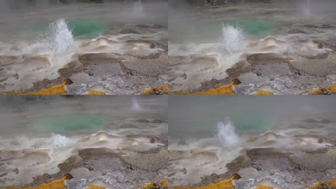 开水泡泡器间歇泉。有大喷发的活跃间歇泉。黄石国家公园，美国怀俄明州