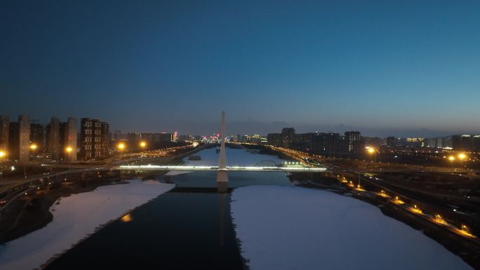 太原的桥夜景