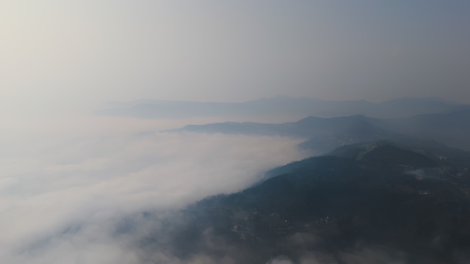 航拍朦胧神秘大山云雾