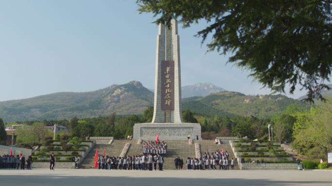 清明扫墓烈士陵园