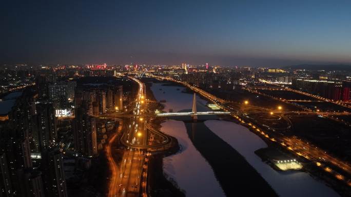 太原的桥夜景