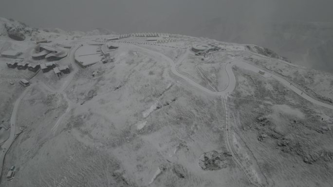 四川牛背山