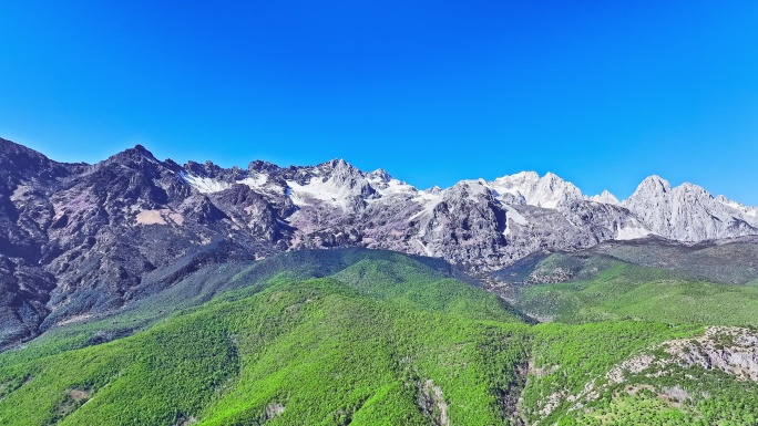 丽江玉龙雪山航拍