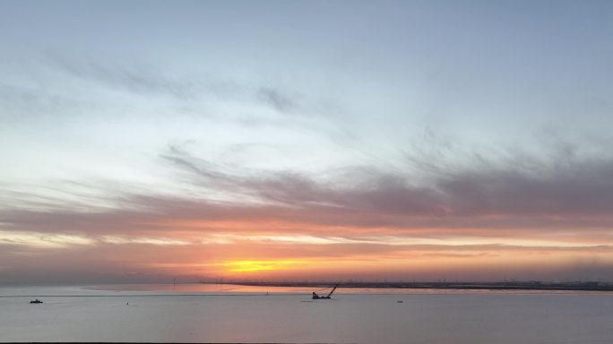 夕阳海边 海上吊船施工 DJI_0532