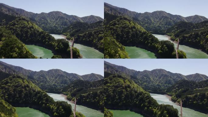 无人机拍摄的日本静冈县海原区川元乡清北峡谷