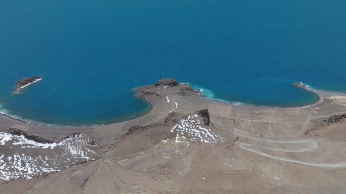 西藏那曲纳木措圣象天门湖泊雪山高空航拍
