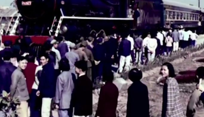 1957年 第一届广交会 火车是内容之一