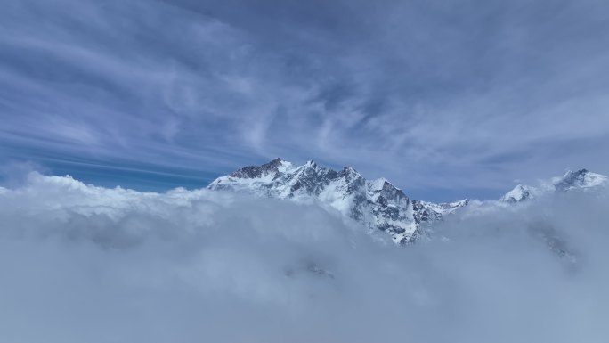 西藏日喀则珠峰东坡嘎玛沟喜马拉雅山脉航拍