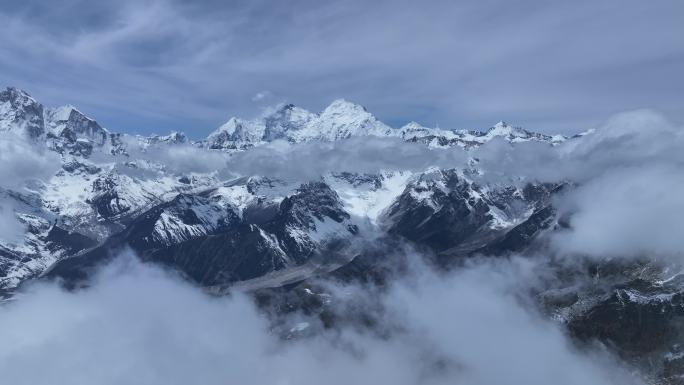 西藏日喀则珠峰东坡嘎玛沟喜马拉雅山脉航拍