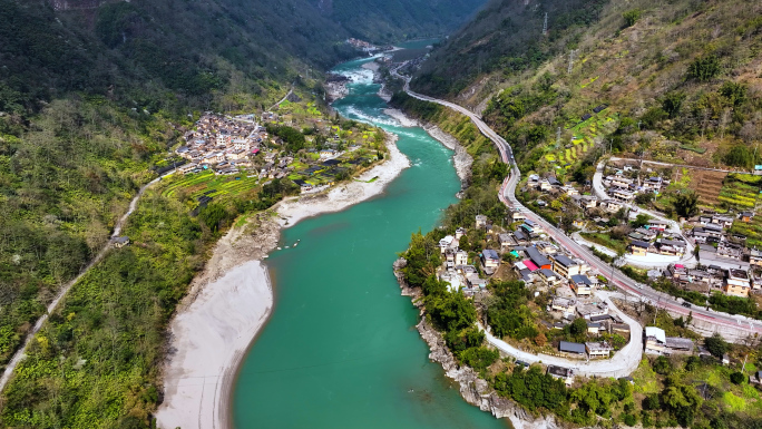 云南怒江大峡谷绿水青山