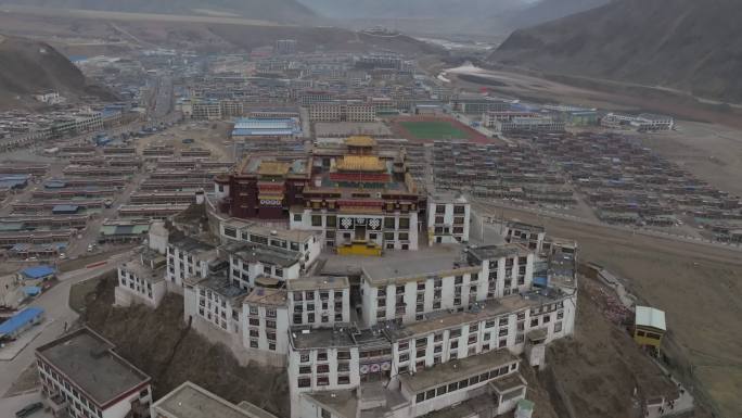 西藏那曲赞丹寺小布达拉宫地标宫殿高空航拍