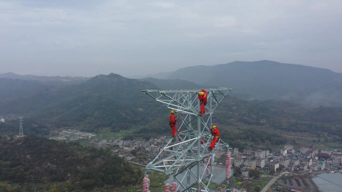 高压铁塔安装  建设 工业  航拍 视频