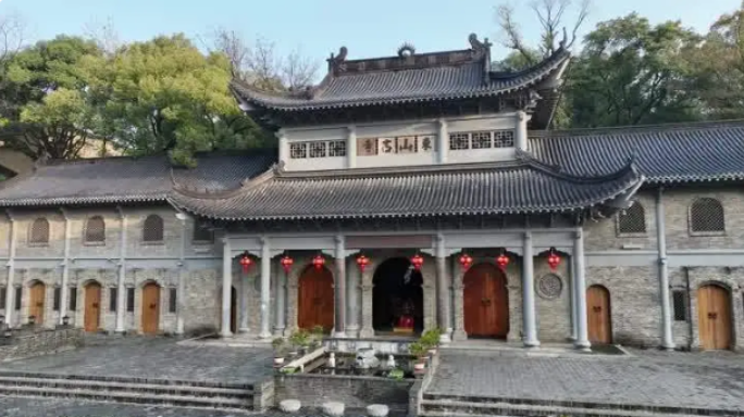 乐平市东山古寺航拍素材