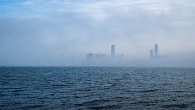 大连城市中心平流雾延时