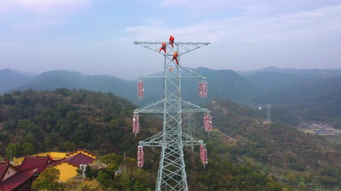 高压铁塔安装  建设 工业  航拍 视频