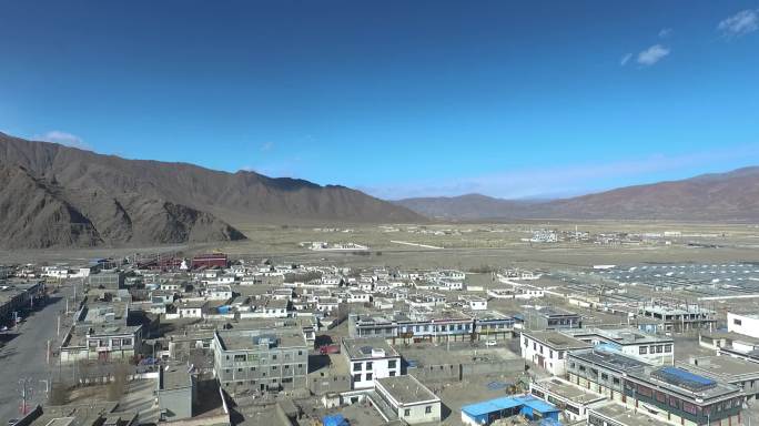 西藏日喀则地区拉孜县城航拍