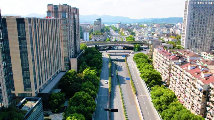 杭州西湖景区西湖大道马路车辆车流延时摄影