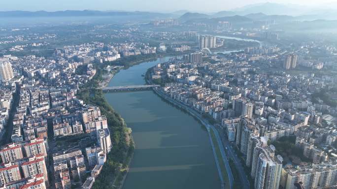 广州从化区航拍街口大桥流溪河城市建筑风光