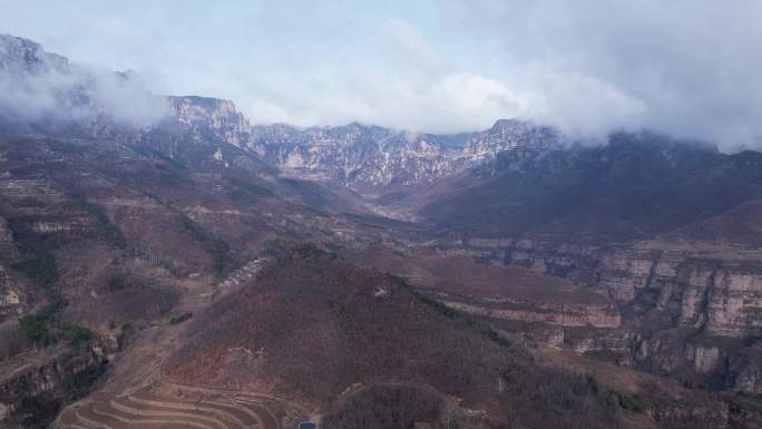 太行山山脉航拍山顶俯瞰大山