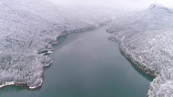 瑶池冬景