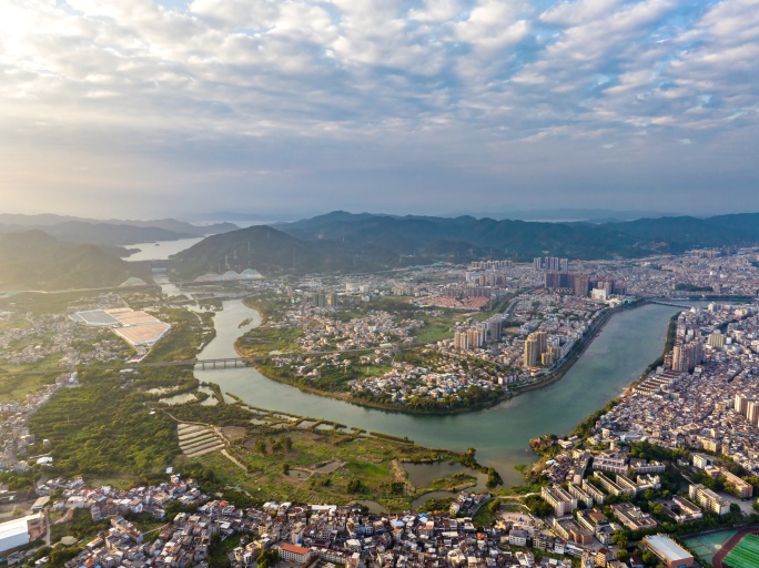 河源新丰江河流航拍城市风景美景延时镜头