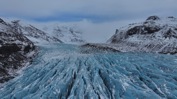 冰岛北极圈瓦特冰川国家公园蓝冰冰川航拍
