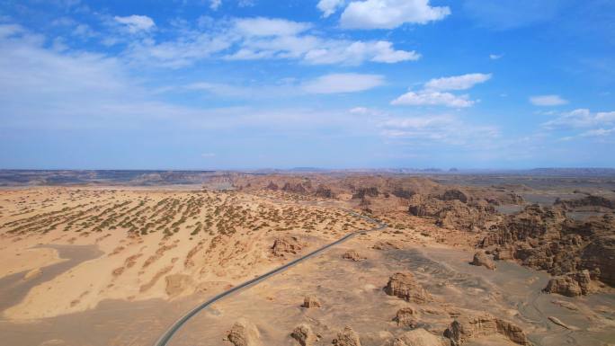 地理地貌山区干枯河道沙地航拍新疆