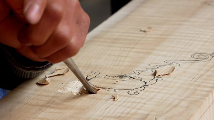 『雕刻流程：木工细节工艺全记录』