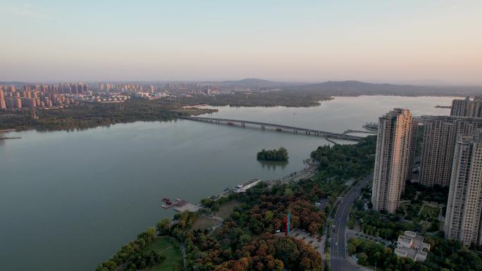 蚌埠城市风光夕阳日落街景城市建筑龙子湖航