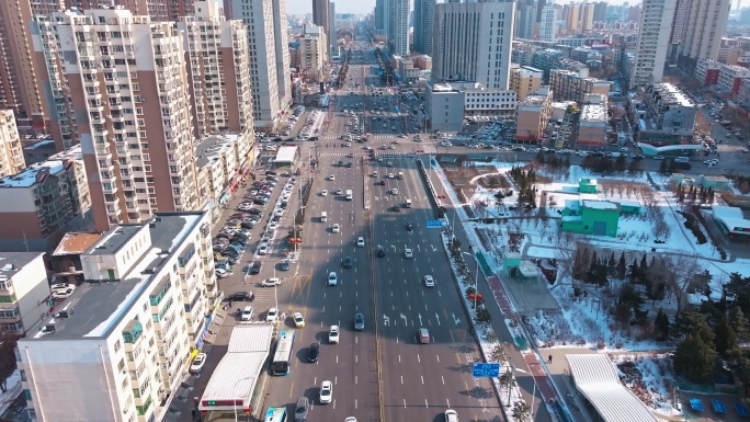 辽宁沈阳皇姑区崇山路一环冬季城市雪景航拍