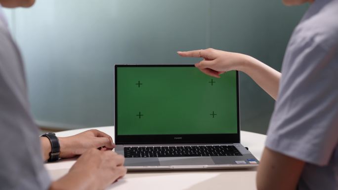 笔记本电脑 绿屏抠像