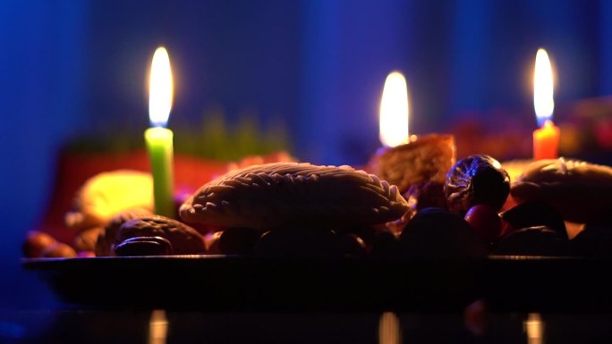 节日餐桌诺鲁孜节。诺鲁孜节的习俗。诺鲁孜节的祝福。全世界都在庆祝诺鲁孜节