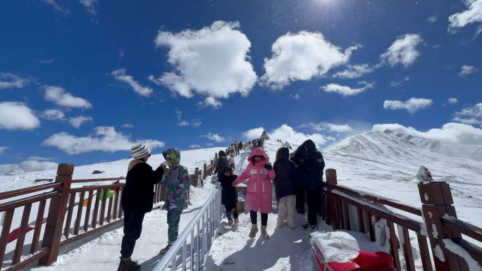 雪山景区