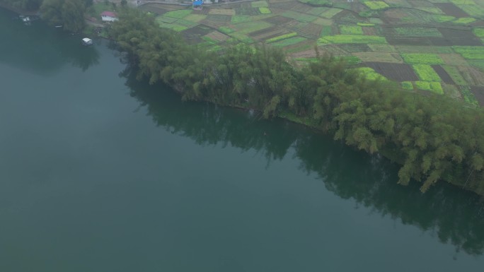 烟雨风景山水家园农村乡村村庄河流