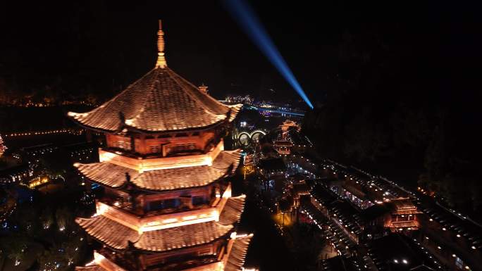 峰林布衣景区