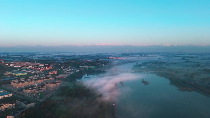 新津雪山航拍