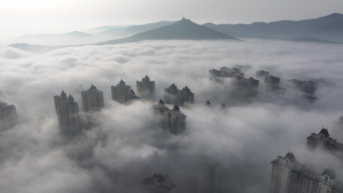 航拍平流雾天气云雾襄阳城市风光