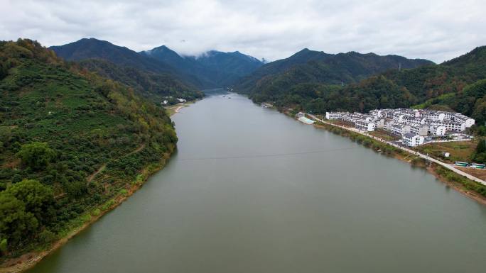 新安江山水画廊自然风光徽文化古村落航拍