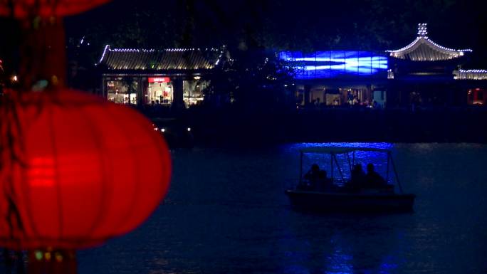 北京什刹海夜景 荷花市场码头 游船 酒吧