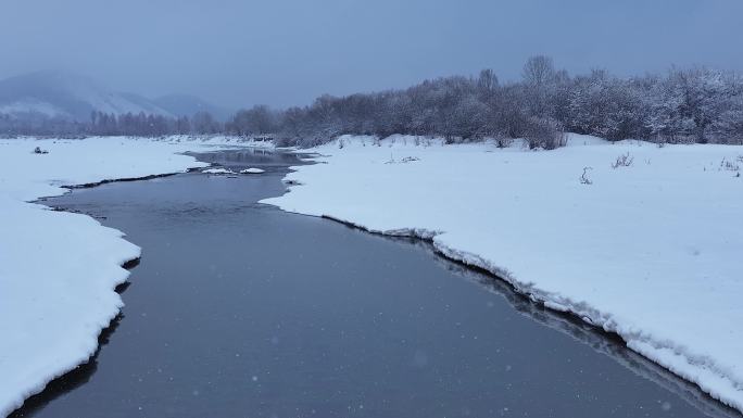 4K航拍不冻河下大雪视频 (21)