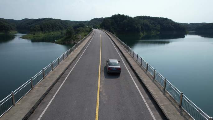 水上高速公路最美公路道路风景