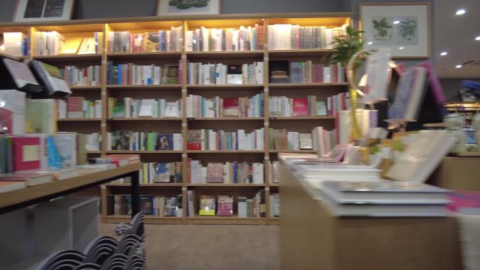 图书店展示的书籍