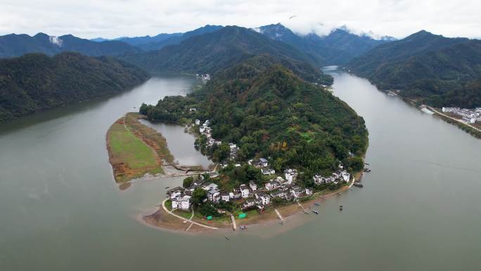 新安江山水画廊自然风光徽文化古村落航拍