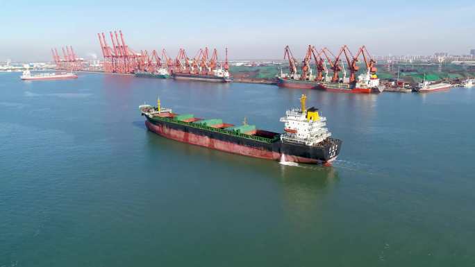 港口货运轮船集装箱唐山港航拍海港物流