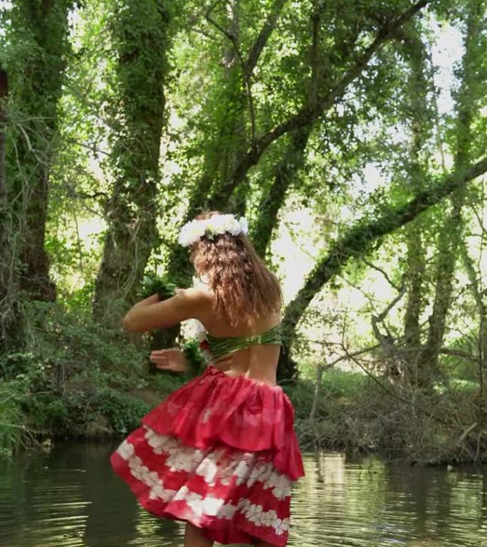 一名来自太平洋岛屿表演塔希提舞蹈的女子。