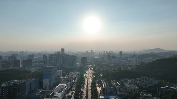 阳光道路航拍开创大道建筑风光城市交通车流